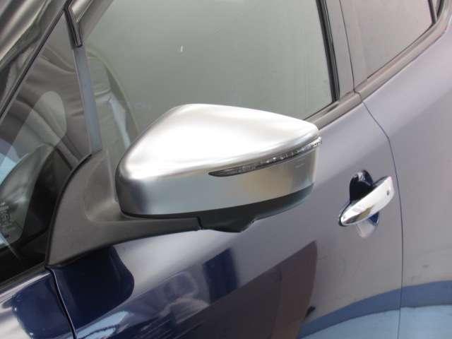 リーフ AUTECH 9インチナビ/アラビュ/プロパイ/シートヒ-タ アダプティブクルーズコントロール バックモニター 全方位カメラ LEDヘッドライト インテリジェントキー 車線逸脱警報 オートエアコン ETC メモリーナビ ワンセグTV 記録簿 アルミ(11枚目)