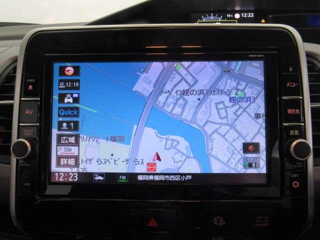 セレナ 2.0 X VセレクションII 9インチナビ/後席モニタ-/アラビュ/ドラレ(4枚目)