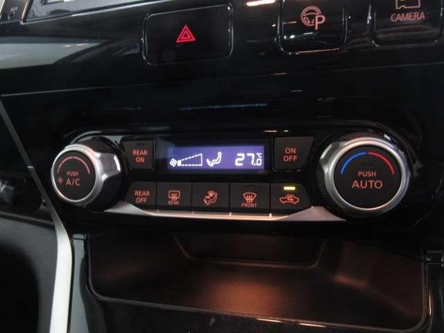 セレナ 2.0 X VセレクションII 9インチナビ/後席モニタ-/アラビュ/ドラレ(11枚目)