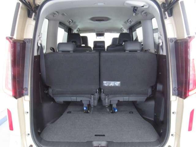 セレナ ２．０　ハイウェイスターＶ　ＮＣナビ／アラビュ／ドラレコ前後／プロパイ／ＥＴ　Ｗ電動スライド　レーダークルコン　レーンアシスト　ＬＥＤランプ　ワンオーナー車　盗難防止システム　ＥＴＣ装備　カーテンエアバッグ　アルミホイール　キーフリー　メモリ－ナビ　ナビＴＶ　エアコン　ドラレコ（15枚目）