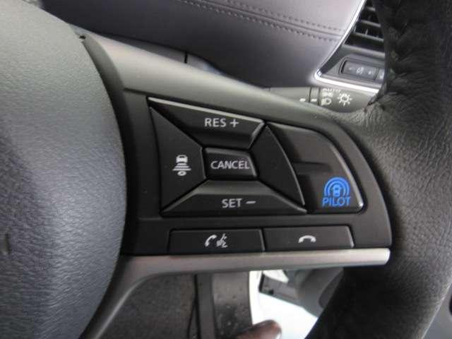 セレナ １．２　ｅ－ＰＯＷＥＲ　ハイウェイスター　Ｖ　ナビ／後席モニタ－／プロパイ／バックモニタ－／　エマジェンシーブレーキ　１オナ　スマキー　バックカメラ　ＬＥＤ　レーンアシスト　点検記録簿付　ＥＴＣ　ドラレコ　Ａストップ　イモビ　フルオートエアコン　アルミホイール　エアバック　メモリーナビ　ＡＢＳ（17枚目）