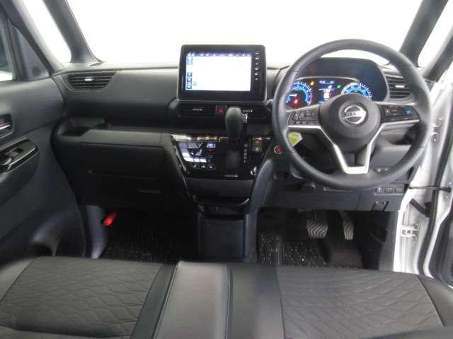 ルークス 660 ハイウェイスターGターボ アーバンクロム プロパイロット エディション 9インチナビ/アラビュ/ドラレコ前後/シート インテリジェントキー アルミホイール 記録簿 レーダークルーズコントロール セキュリティ LEDヘッドライト アイドリングストップ サイドカメラ レーンキープアシスト メモリーナビ エアコン ETC(3枚目)