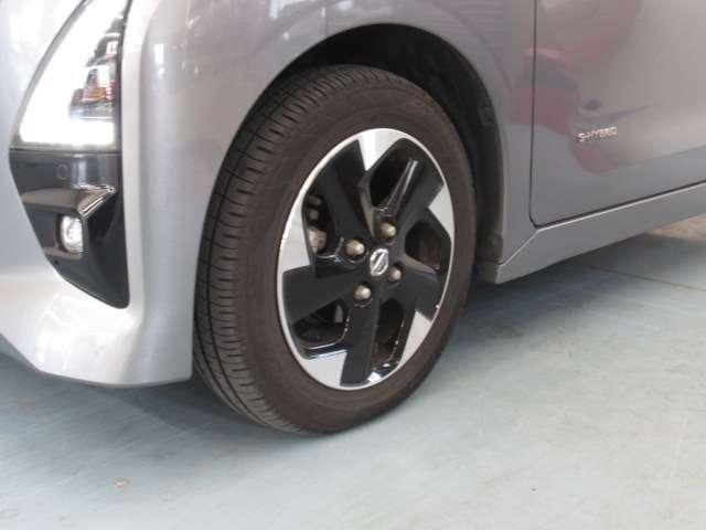 ルークス ６６０　ハイウェイスターＸ　９インチディスプレイオーディオ／ドラレコ前　アイスト　衝突被害軽減ブレ－キ　マルチビューカメラ　車線逸脱警報装置　ＥＴＣ　ＬＥＤ　スマートキー　パワーウィンドウ　ワンオーナー　カーテンエアバック　ドライブレコーダー　バックカメラ　記録簿　ＡＢＳ（11枚目）