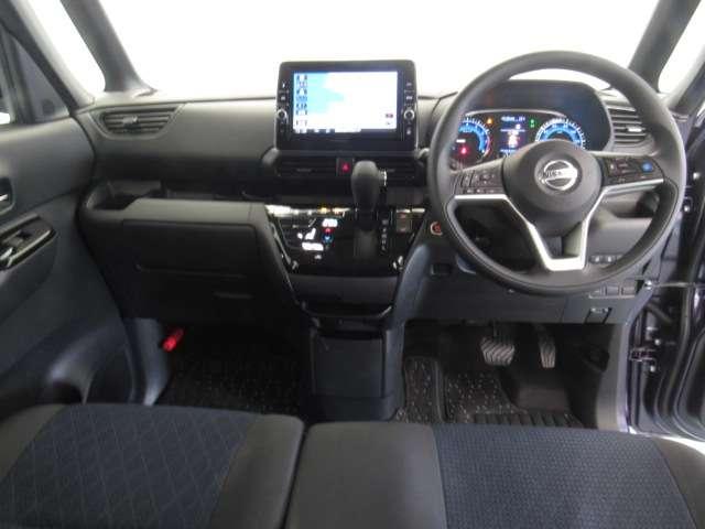 ルークス ６６０　ハイウェイスターＸ　プロパイロット　エディション　９インチナビ／アラビュ／ドラレコ／ＥＴＣ／プロパ　左右パワースライドドア　アイドリング　イモビ　パノラマモニター　助手席エアバッグ　衝突軽減ブレーキ　ＰＷ　ナビ＆ＴＶ　１セグ　ＬＥＤヘッドライト　ＬＤＷ　スマートキー　ＥＴＣ　ワンオーナー車　ＰＳ（3枚目）