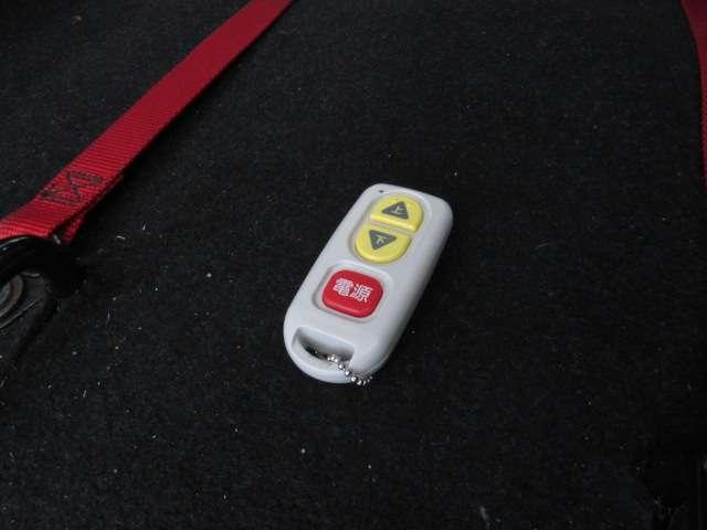 スペーシア ６６０　ハイブリッド　Ｘ　ウィズ　車いす移動車　リアシート付　８インチナビ／バックモニタ－／ＥＴＣ（5枚目）