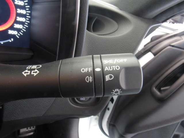 フェアレディZ 3.0 ナビ/バックモニタ-/ETC/クルコン/純正OPリ インテリジェントクルーズコントロール LEDヘッド バックカメラ 衝突軽減システム ワンオーナー エアコン パワーウィンドウ パワーステアリング レーンアシスト ETC アルミホイール(16枚目)