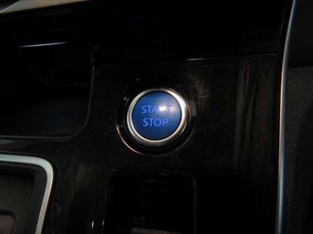 セレナ １．２　ｅ－ＰＯＷＥＲ　ハイウェイスター　Ｖ　ナビ／後席モニタ－／アラビュ／プロパイ／ドラ　３６０°カメラ　エマジェンシーブレーキ　１オナ　スマキー　バックカメラ　ＬＥＤ　レーンアシスト　点検記録簿付　ドラレコ　Ａストップ　イモビ　フルオートエアコン　アルミホイール　エアバック　メモリーナビ（17枚目）