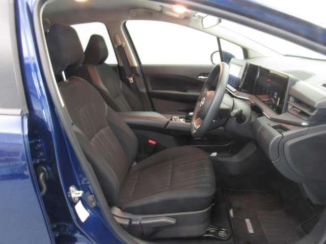 ノート 1.2 X 当社社用車UP/9インチナビ/バックモニタ-/E リアカメラ 衝突被害軽減ブレ-キ ETC付 禁煙車 LEDヘッドライト レーンアシスト インテリジェントキー ワンオーナー アイドリングストップ 整備記録簿 盗難防止システム ワンセグTV TVナビ(7枚目)