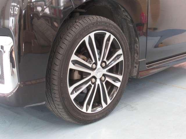 タント ６６０　カスタム　Ｘ　トップエディション　ＳＡＩＩＩ　８インチナビ／バックモニタ－／ドラレコ／ＥＴＣ／　誤発進抑制　１オナ　Ｂカメ　ｉ－ｓｔｏｐ　ナビＴＶ　パワーウィンドウ　インテリジェントキー　ＥＴＣ付　オートエアコン　エアバッグ　ドライブレコーダー　イモビライザー　ＡＢＳ　アルミ　サイドエアバック（11枚目）