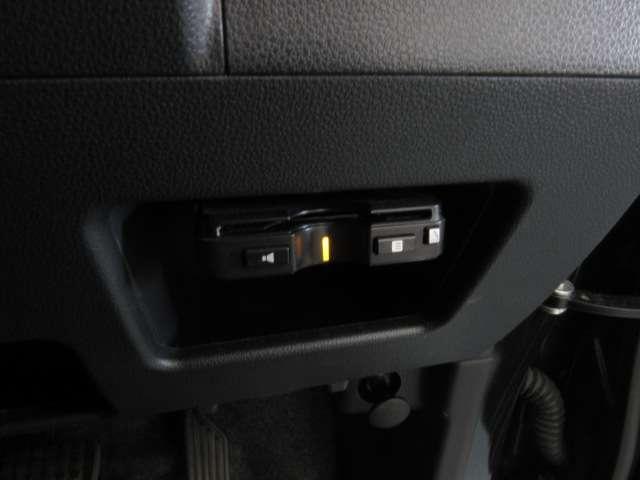 タント ６６０　カスタム　Ｘ　トップエディション　ＳＡＩＩＩ　８インチナビ／バックモニタ－／ドラレコ／ＥＴＣ／　誤発進抑制　１オナ　Ｂカメ　ｉ－ｓｔｏｐ　ナビＴＶ　パワーウィンドウ　インテリジェントキー　ＥＴＣ付　オートエアコン　エアバッグ　ドライブレコーダー　イモビライザー　ＡＢＳ　アルミ　サイドエアバック（19枚目）