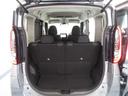 後部座席に座れる状態でも荷室はこれだけ広さがあります!お出かけやお買い物にも重宝します。ついつい買い物しすぎても安心ですね♪