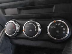 ���٤�����򤹤�м�ư��Ĵ�����Ƥ���륪���ȥ�������Ǥ����վ��ѥͥ�ɽ��������γ�ǧ�⤷�䤹���Ǥ��衣 5