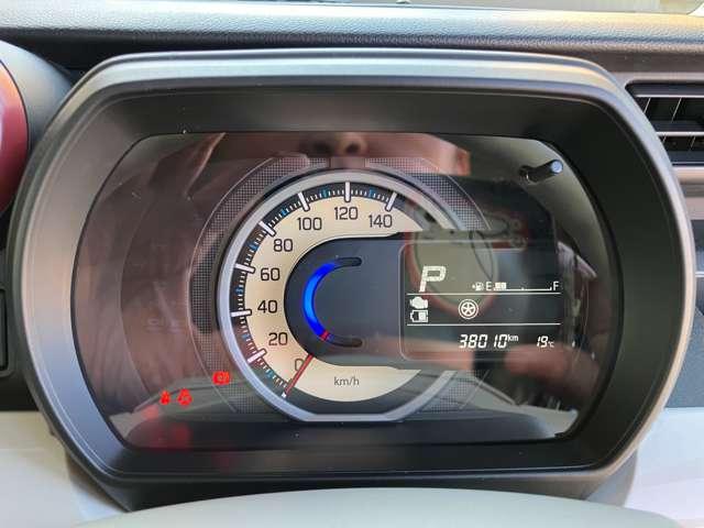 スペーシア ６６０　　ナビ　全周囲カメラ　衝突被害軽減ブレーキ　デュアルセンサーブレーキＳ　両側パワードア　車線逸脱　ｉ－ｓｔｏｐ　フリーキー　ナビＴＶ　サイドエアバック　ダブルエアバック　メモリーナビ　ＡＡＣ　バックモニター　整備記録簿　運転席エアバッグ　ＡＢＳ（17枚目）