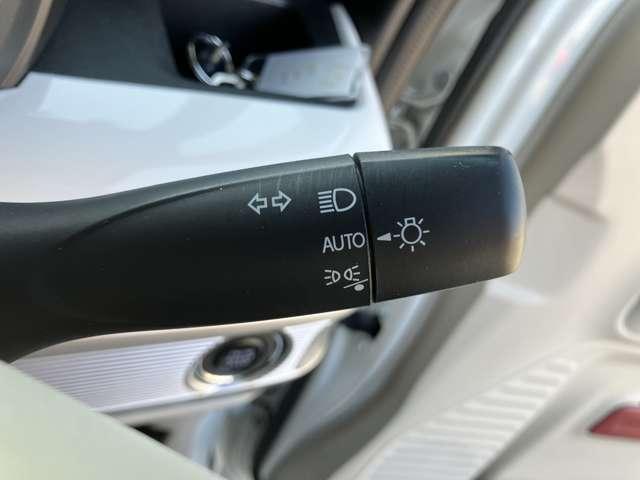 スペーシア ６６０　　ナビ　全周囲カメラ　衝突被害軽減ブレーキ　デュアルセンサーブレーキＳ　両側パワードア　車線逸脱　ｉ－ｓｔｏｐ　フリーキー　ナビＴＶ　サイドエアバック　ダブルエアバック　メモリーナビ　ＡＡＣ　バックモニター　整備記録簿　運転席エアバッグ　ＡＢＳ（21枚目）