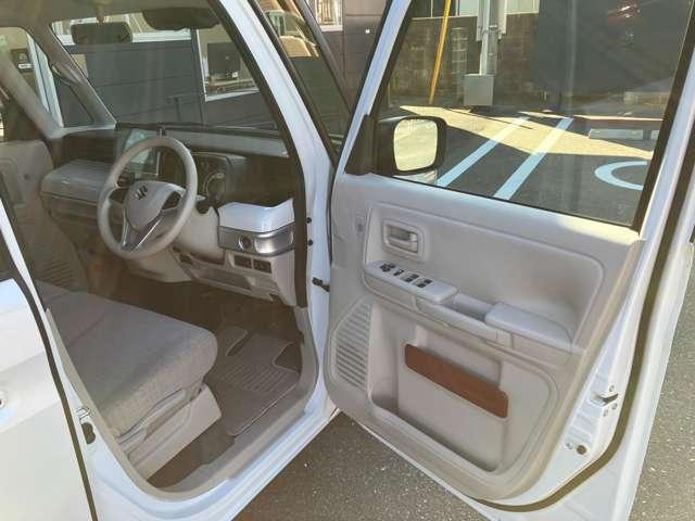 スペーシア ６６０　　ナビ　全周囲カメラ　衝突被害軽減ブレーキ　デュアルセンサーブレーキＳ　両側パワードア　車線逸脱　ｉ－ｓｔｏｐ　フリーキー　ナビＴＶ　サイドエアバック　ダブルエアバック　メモリーナビ　ＡＡＣ　バックモニター　整備記録簿　運転席エアバッグ　ＡＢＳ（22枚目）