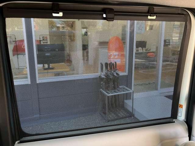 スペーシア ６６０　　ナビ　全周囲カメラ　衝突被害軽減ブレーキ　デュアルセンサーブレーキＳ　両側パワードア　車線逸脱　ｉ－ｓｔｏｐ　フリーキー　ナビＴＶ　サイドエアバック　ダブルエアバック　メモリーナビ　ＡＡＣ　バックモニター　整備記録簿　運転席エアバッグ　ＡＢＳ（27枚目）