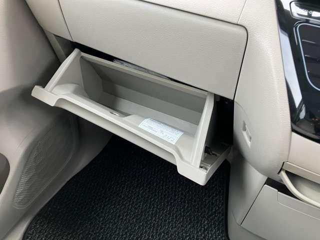 ルークス 660 X 9インチナビMM320D-L DVD CD再生 アラモニ 前後衝突軽減ブレーキ ワンオーナー車 車線逸脱防止 スマートキー キーフリー ドライブレコーダー i-stop フルオートエアコン パワーウインドウ バックカメラ カーテンエアバッグ ABS(14枚目)