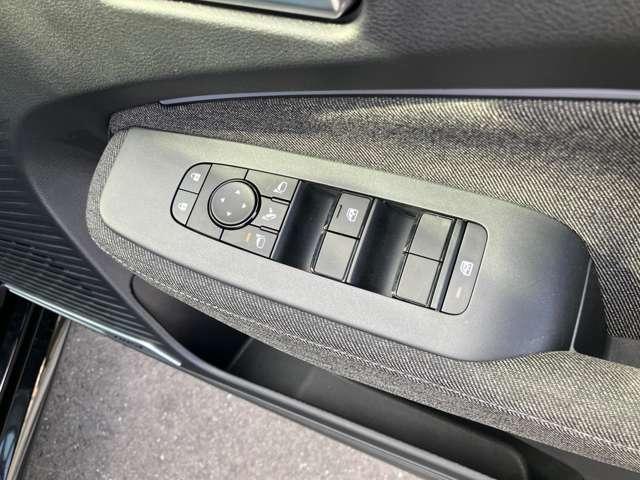 オーラ 当社社用車 NissanConnectナビ ETC2.0 自動(被害軽減)ブレーキ LED LKA サイドカメラ カーテンエアバッグ アルミホイール インテリジェントキー パワーウィンドウ ワンオーナー フルオートエアコン キーレスエントリー メモリーナビ(35枚目)