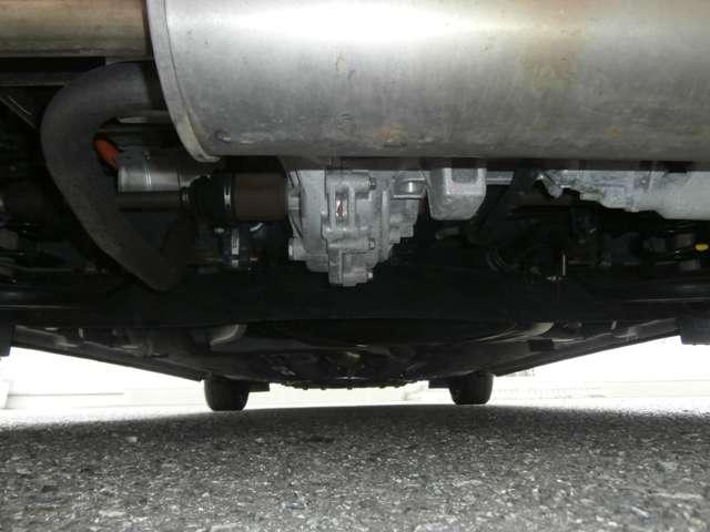 ノート １．２　Ｘ　ＦＯＵＲ　４ＷＤ　ＮＣナビ・ＴＶ・プロパイロット搭載車・（19枚目）