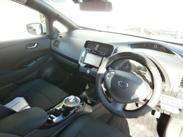 リーフ ３０ｋＷｈ　Ｇ　エアロスタイル（17枚目）