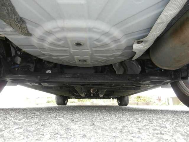 キックス １．２　Ｘ　（ｅ－ＰＯＷＥＲ）　ナビ・ＴＶ・プロパイロット搭載車・前席ヒー（10枚目）