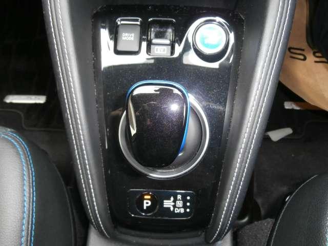 キックス １．２　Ｘ　（ｅ－ＰＯＷＥＲ）　ナビ・ＴＶ・プロパイロット搭載車・前席ヒー（18枚目）