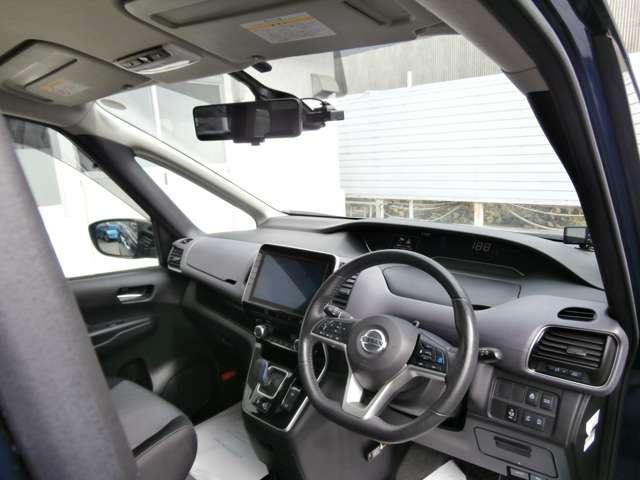 セレナ 1.2 e-POWER ハイウェイスター V ナビ・TV・プロパイロット搭載車・(4枚目)