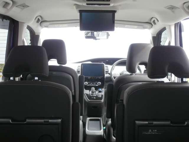 セレナ 1.2 e-POWER ハイウェイスター V ナビ・TV・プロパイロット搭載車・(7枚目)