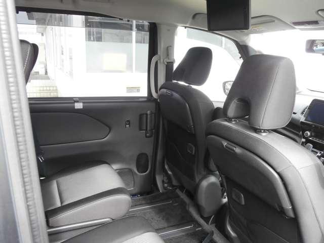 セレナ 1.2 e-POWER ハイウェイスター V ナビ・TV・プロパイロット搭載車・(8枚目)