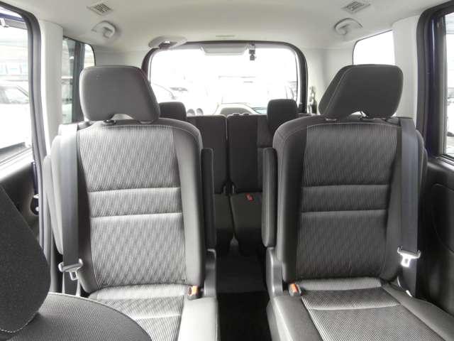 セレナ 1.2 e-POWER ハイウェイスター V ナビ・TV・プロパイロット搭載車・(9枚目)