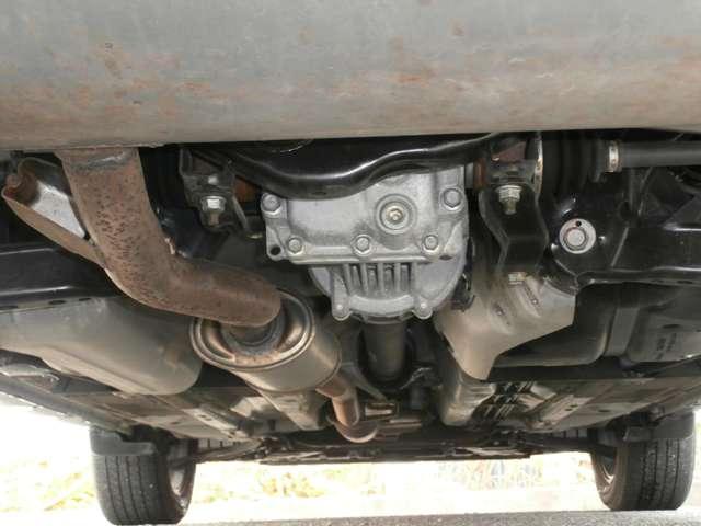 エクストレイル ２．０　２０Ｘｉ　２列車　４ＷＤ　ナビ・ＴＶ・プロパイロット搭載車・ルーフレ（24枚目）