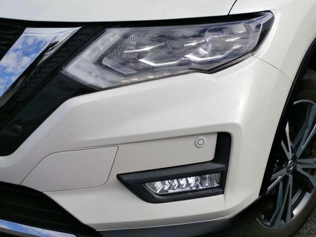 エクストレイル ２．０　２０Ｘｉ　２列車　４ＷＤ　ナビ・ＴＶ・プロパイロット搭載車・ルーフレ（25枚目）