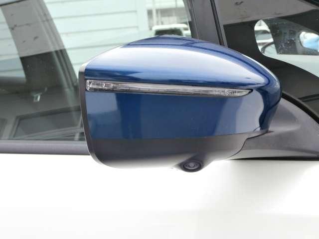 �~���[�����ɃE�C���J�[���t���Ă܂��̂ŁA�������ݎ��̖h�~�ɖ𗧂��܂��I