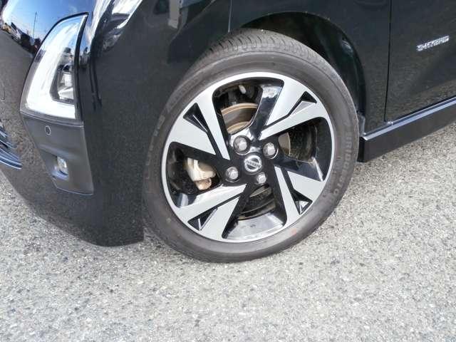 �A���~�z�C�[���t�I�S�z�C�[���ƈ���Čy���̂ŔR��ɂ��e�����Ă��܂��B�K�\�����̍����ɏ����͍v�����܂��I���������܂�܂��B