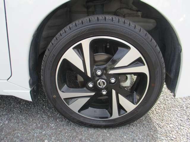 ルークス ハイウェイスター Gターボプロパイロットエディション 純正9インチナビゲーション アラウンドビューモニター プロパイロット ETC 前後ドライブレコーダー 両側オートスライドドア アダプティブLEDヘッドランプ 前席シートヒーター 4WD ワンオーナー(14枚目)