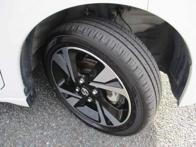 ルークス ハイウェイスター Gターボプロパイロットエディション 純正9インチナビゲーション アラウンドビューモニター プロパイロット ETC 前後ドライブレコーダー 両側オートスライドドア アダプティブLEDヘッドランプ 前席シートヒーター 4WD ワンオーナー(15枚目)