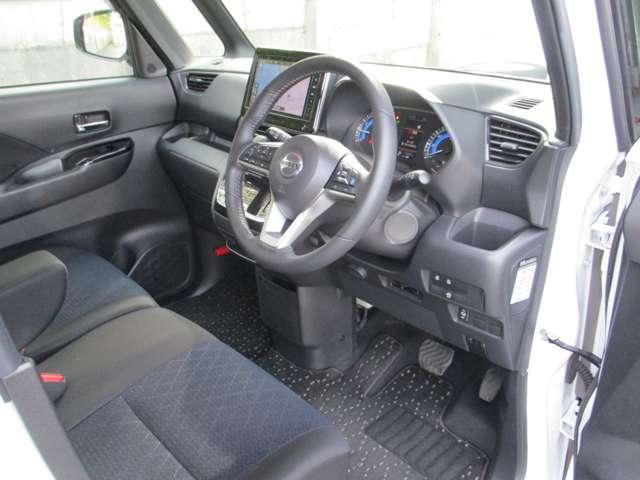 ルークス ハイウェイスター Gターボプロパイロットエディション 純正9インチナビゲーション アラウンドビューモニター プロパイロット ETC 前後ドライブレコーダー 両側オートスライドドア アダプティブLEDヘッドランプ 前席シートヒーター 4WD ワンオーナー(16枚目)