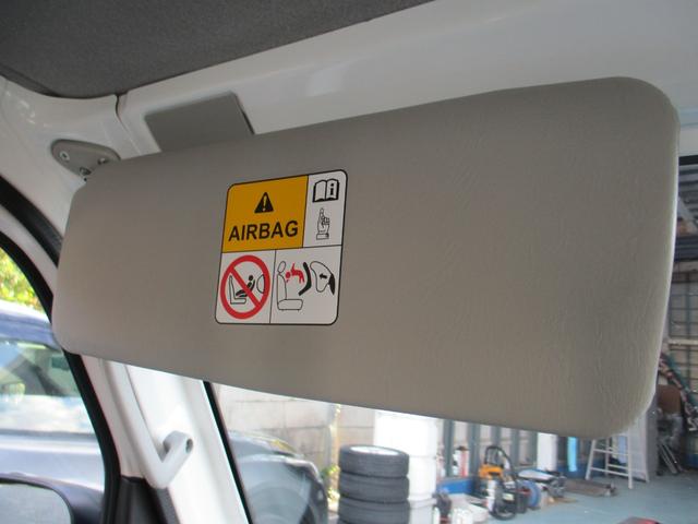 助手席サンバイザー