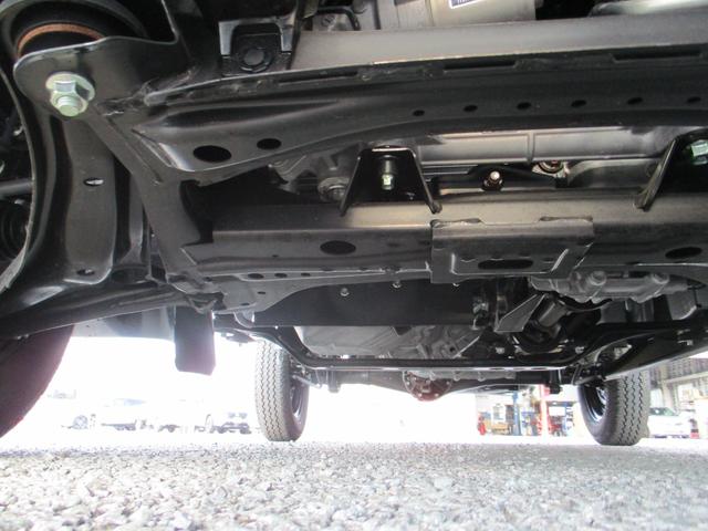 下回り（フロント下部から）