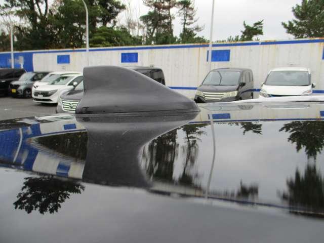 キックス １．２　Ｘ　（ｅ－ＰＯＷＥＲ）　純正９インチナビゲーション　ナビ＆ＴＶ　追従クルコン　スマートキー　ＬＥＤヘッド　レーンアシスト　パワーステアリング　ＥＴＣ　メモリーナビ　サイドエアバッグ　アルミ　ＡＡＣ　キーレス　パワーウィンドウ　ＡＢＳ　ワンセグＴＶ（14枚目）