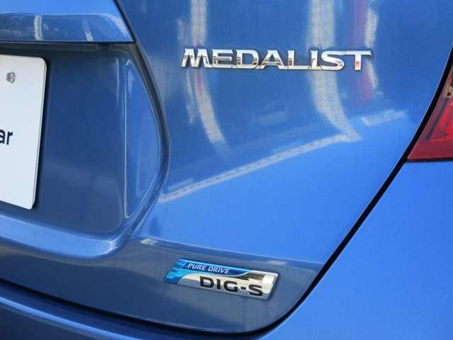 ノート メダリスト　エマージェンシーブレーキパッケージ　日産純正ナビゲーション　全周囲カメラ　衝突被害軽減ブレーキ　踏み間違い防止装置　レーンキープアシスト　ＬＥＤヘッドランプ　フォグランプ　１５インチ純正アルミホイール　禁煙車　ワンオーナー（68枚目）