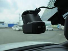 ���������˥ɥ饤�֥쥳�������դ��Ǥ����֤�������ž�򤷤Ƥ����Τ��򡢵Ҵ�Ū��Ƚ�ǤǤ�������ˤʤ�ޤ��� 4