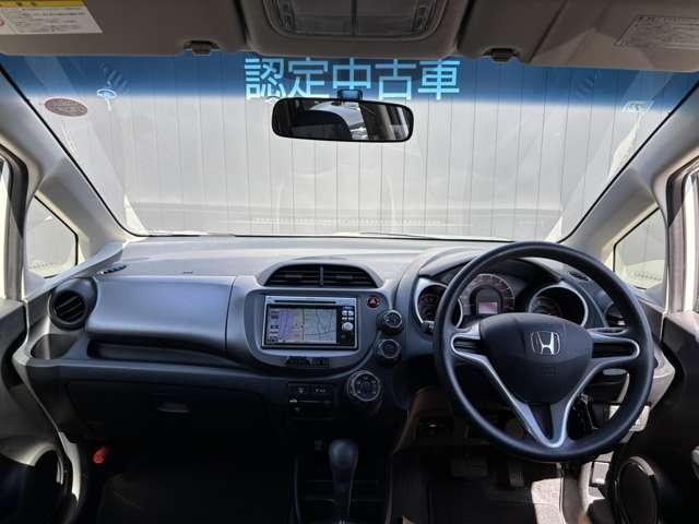 フィット 1.3 G スマートセレクション バックカメラ ETC ナビ TV(4枚目)