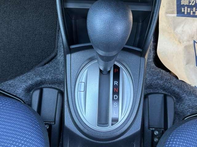 フィット 1.3 G スマートセレクション バックカメラ ETC ナビ TV(12枚目)