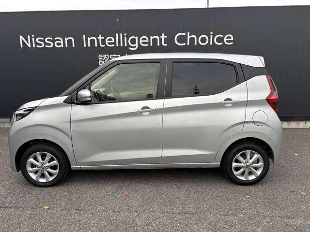 デイズ ６６０　Ｘ　４ＷＤ　衝突軽減ブレーキ　ＡＶＭ　ＥＴＣ　ナビ（8枚目）