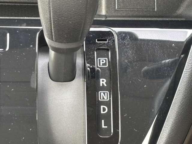 デイズ ６６０　Ｘ　４ＷＤ　衝突軽減ブレーキ　ＡＶＭ　ＥＴＣ　ナビ（12枚目）