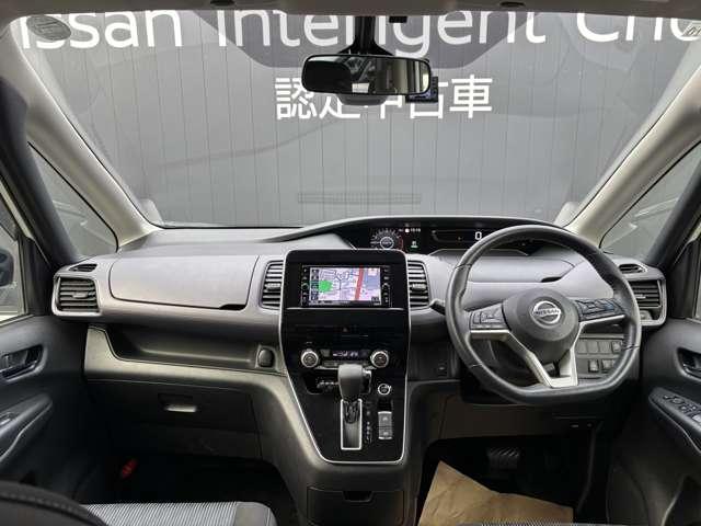 セレナ 2.0 ハイウェイスター V 4WD 衝突軽減ブレーキ バックカメラ LED(4枚目)