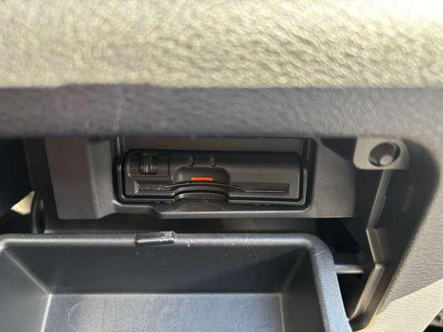 セレナ ２．０　Ｘ　４ＷＤ　衝突軽減ブレーキ　ＡＶＭ　ＬＥＤ　ＥＴＣ（17枚目）