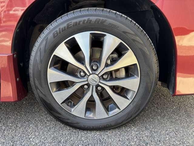 セレナ ２．０　ハイウェイスター　Ｖセレクション　衝突軽減ブレーキ　ＡＶＭ　ＬＥＤ　ＥＴＣ（18枚目）