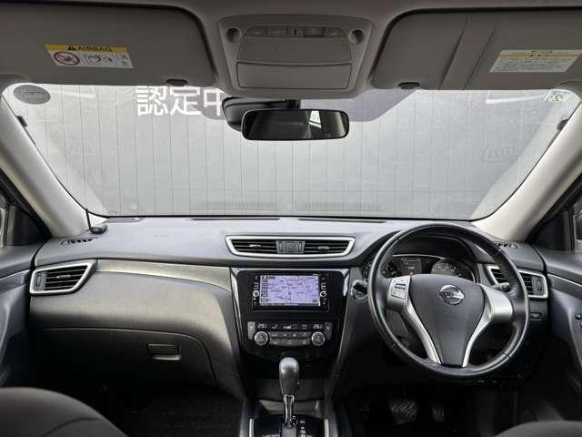 �傫�ȃK���X�Ŏ��E�ǍD